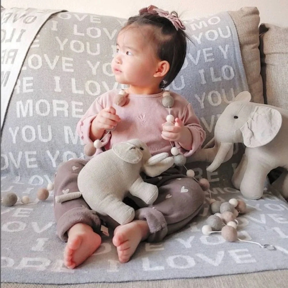 NWT Linen Perch Momma and Baby Enzo Natural Linen Elephant Duo Stuffed Animals - Picture 10 of 13
